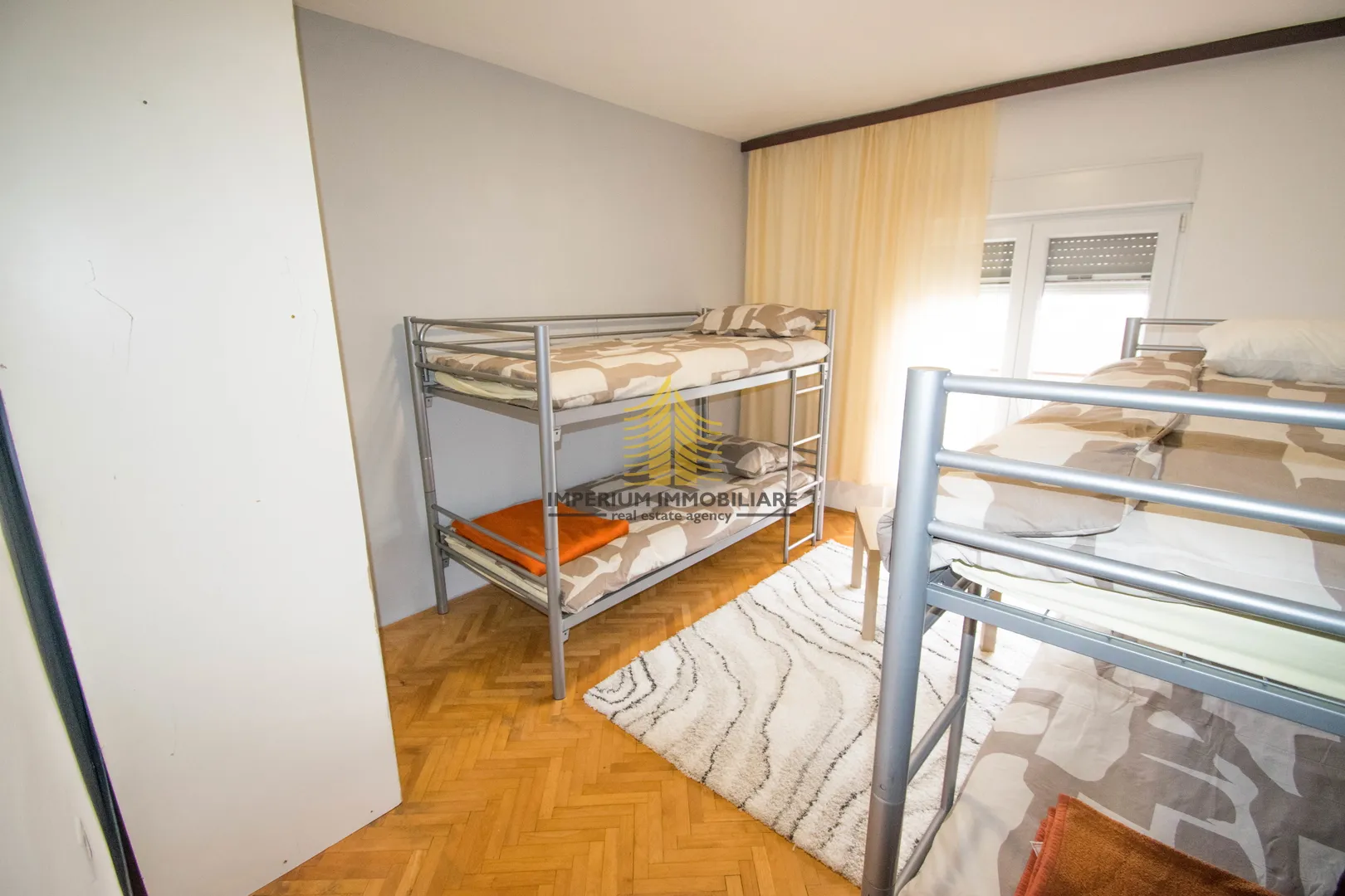 kuća, najam za 18 radnika, zagreb, donja dubrava, 184m2 - slika 4