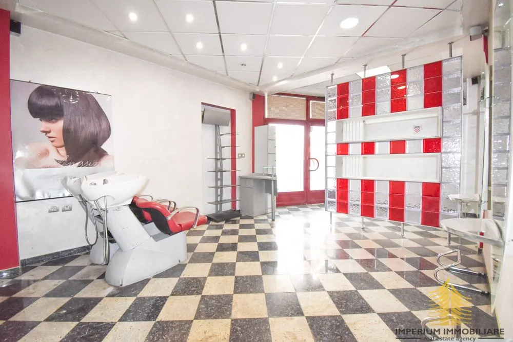 Poslovni prostor, Najam, Donja Dubrava, Donja Dubrava, 30m2, Prostor za usluge - Zagreb