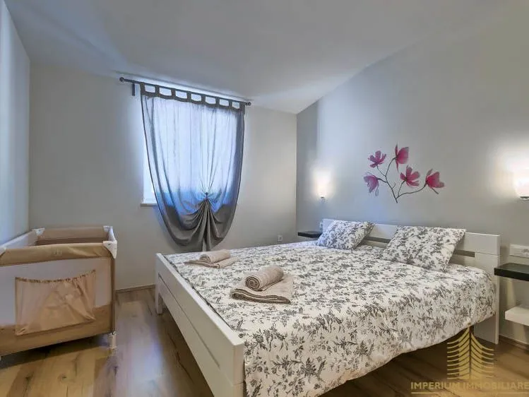 luksuzna vila u istri, 215m2, bazen - slika 22