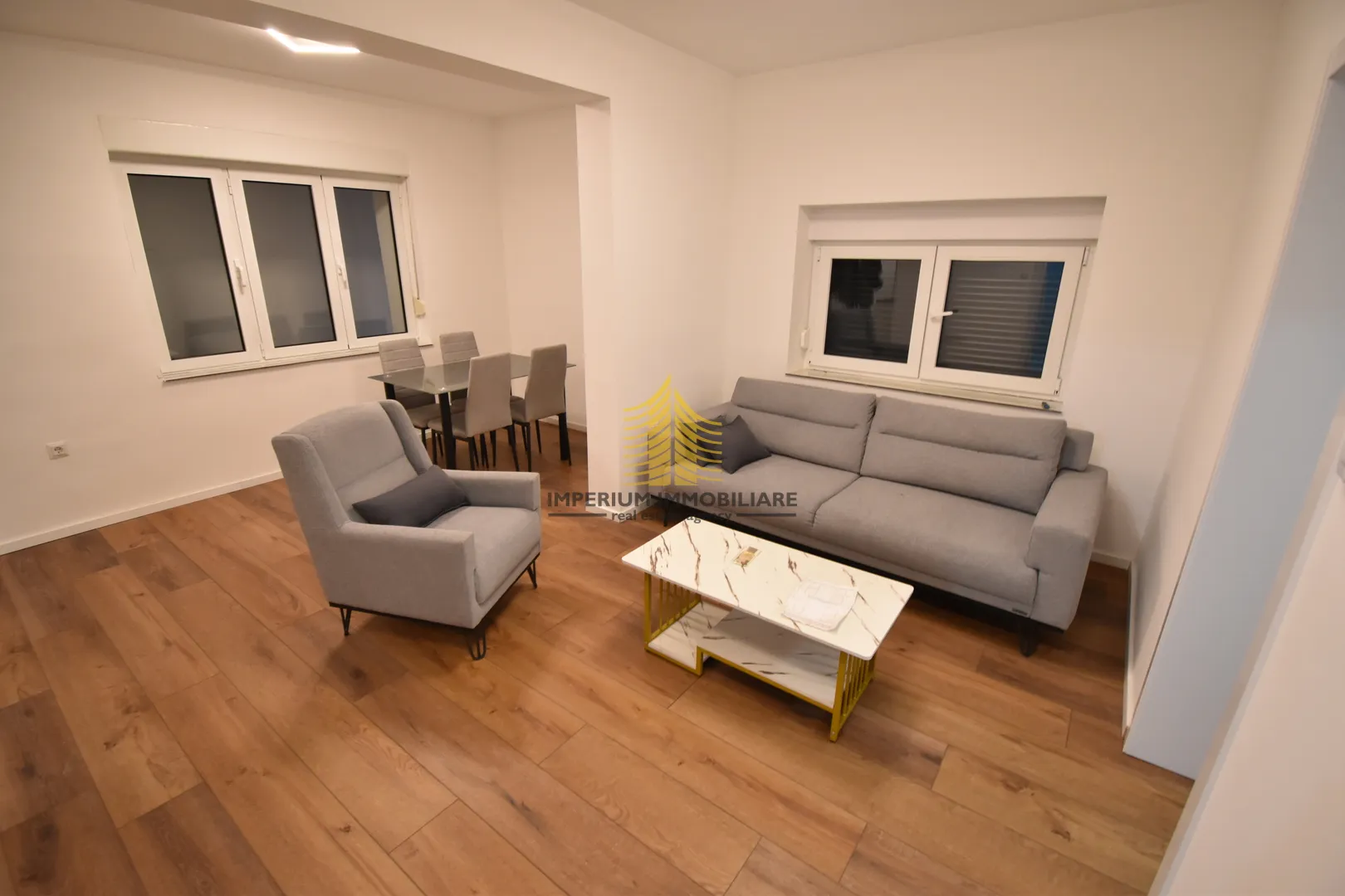 Kuća, Prodaja, Gornja Dubrava, Trnovčica, 272m2, Višestambena zgrada - Zagreb