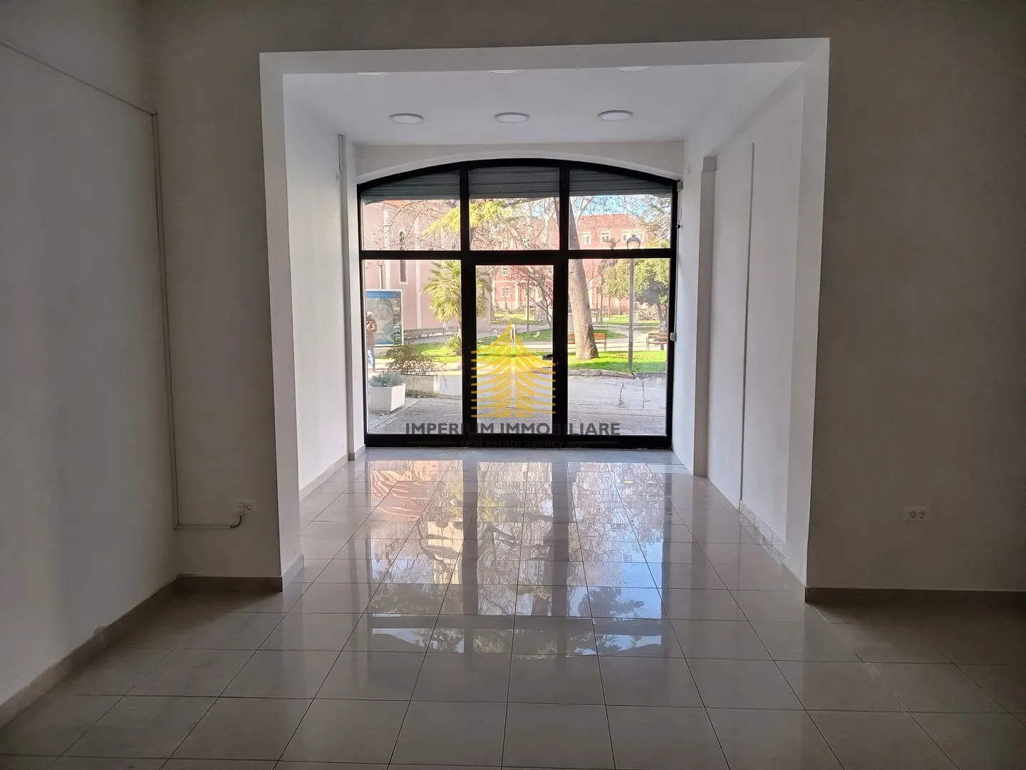 poslovni prostor, najam, zadar, poluotok (centar), 37.35m2, prostor za usluge - slika 2
