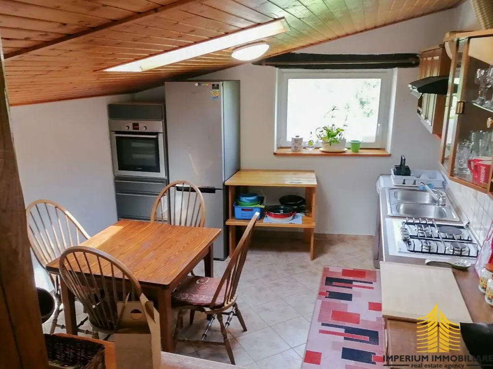 Kuća 66m2, Štala 48 m2, Dvorište 144 m2, Buje - Triban - Grožnjan