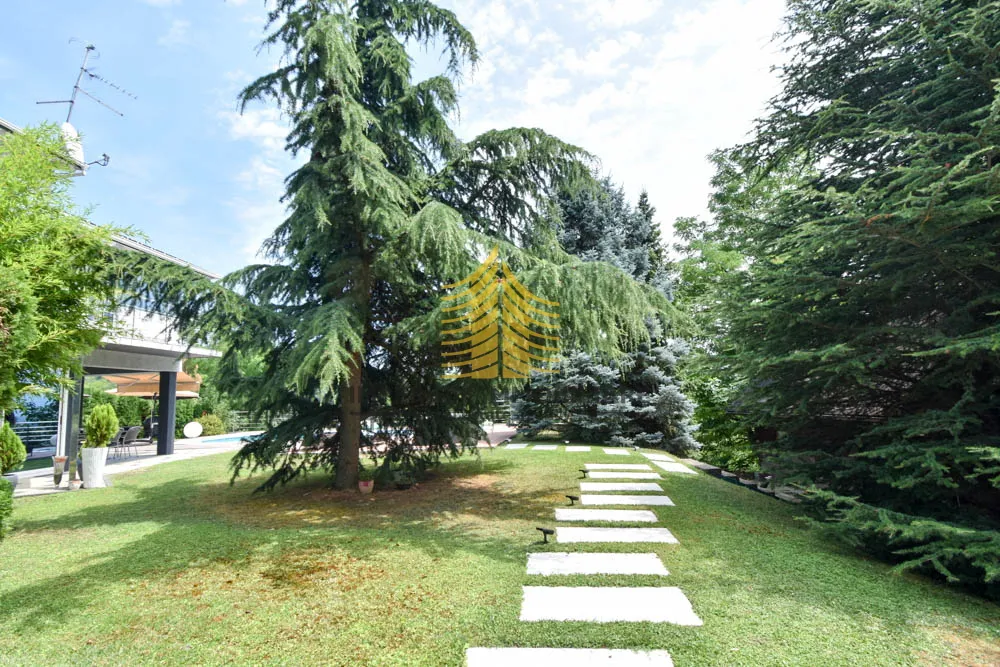 kuća, prodaja, zagreb, gajnice, 300m2, samostojeća - slika 19