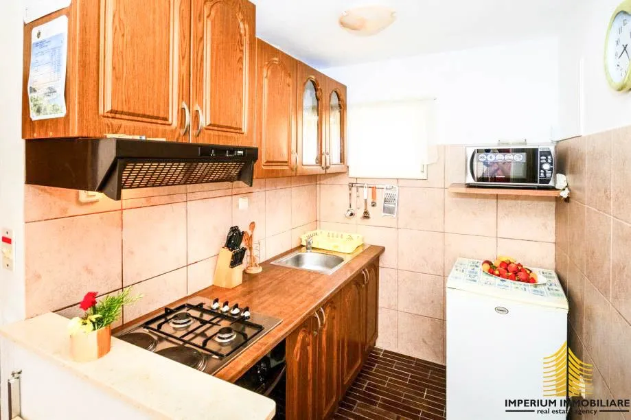 apartmanska kuća u rogoznici - slika 11