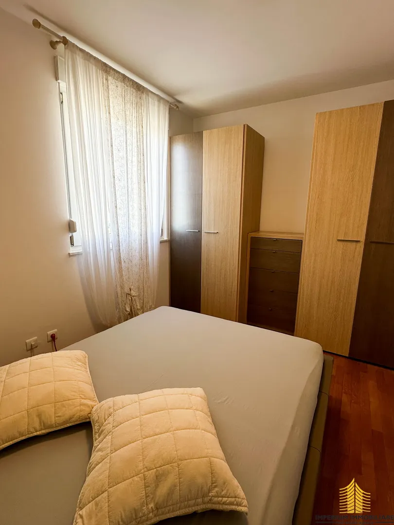 prekrasan stan 92 m2 - dugoročni najam na izvrsnoj lokaciji - slika 18