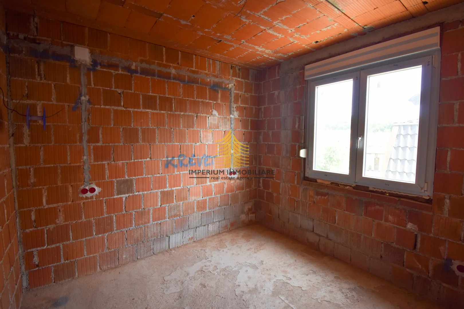 kuća sa 6 stanova, prodaja, sesvete, 560m2 - slika 22