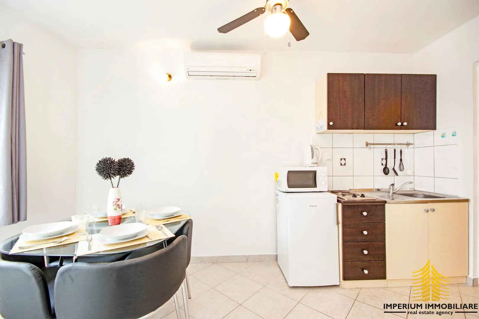 predivna apartmanska kuća, murter, betina - slika 6