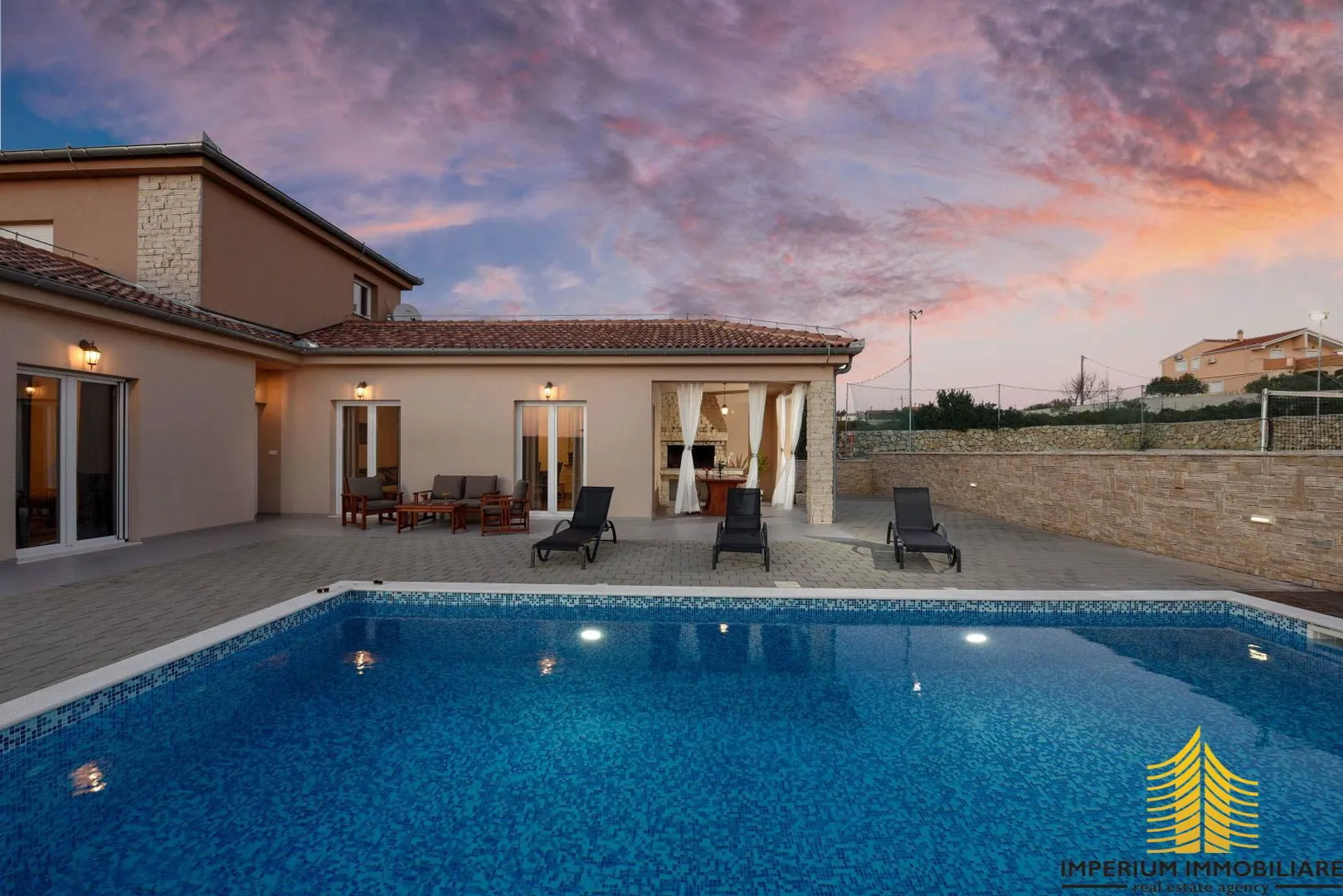 luxury villa with swimming pool and tennis court, debeljak, croatia - slika 7