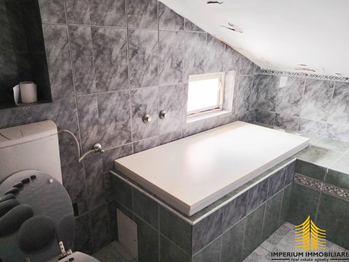 strict city center, terraced house, zadar, croatia - slika 21