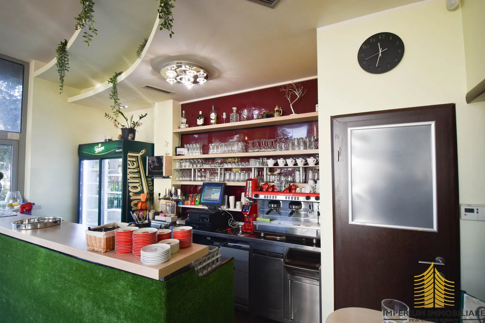 sesvete - lokal , 70m2 , prodaja - slika 3