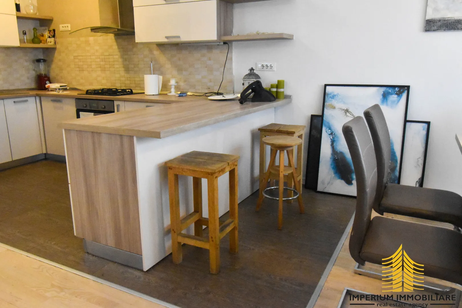 predivan stan na remetama(110m2, trosoban) - slika 12