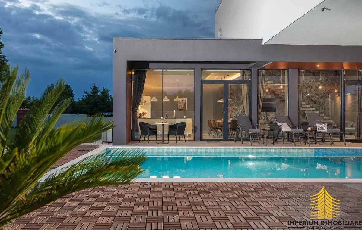 luxury villa with pool, liznjan, 380.68m2, croatia - slika 5