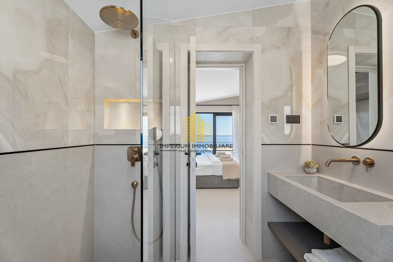 kuća, prodaja, podstrana, 300m2, vila - slika 2
