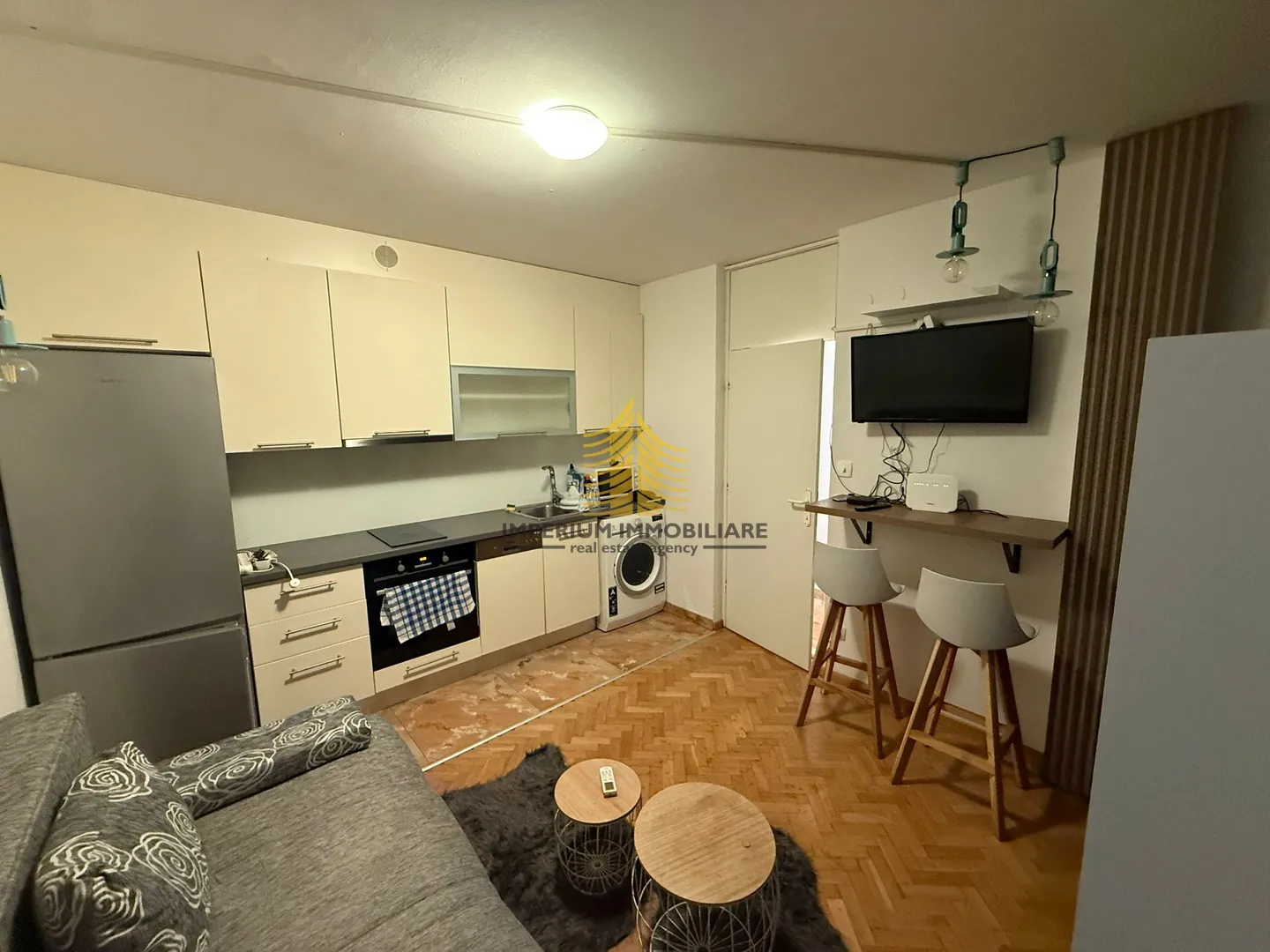 Stan, Prodaja, Split, Blatine, 70m2, 4-sobni - Kaštel Sućurac, Kaštela