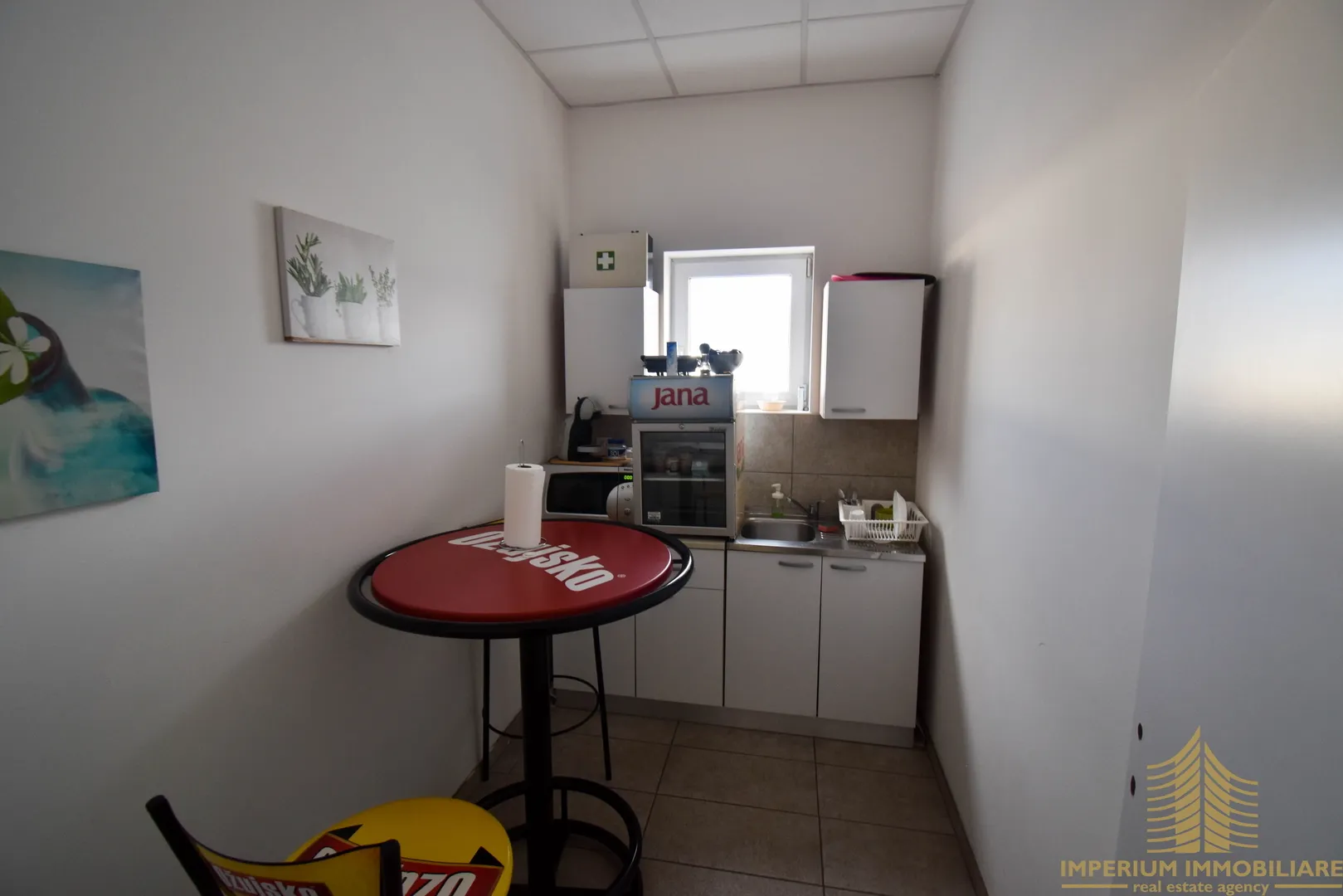 zaprešić: poslovni prostor; 1380m2 hala + uredi - slika 10
