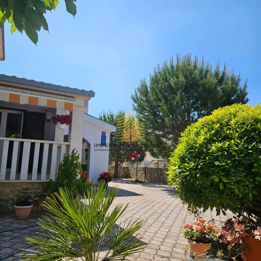 kuća, prodaja, marina, 470m2, samostojeća - slika 11