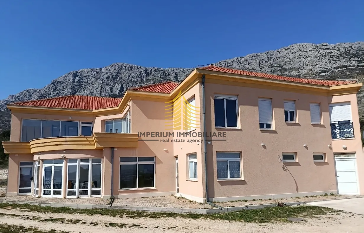 Kuća, Najam, Kaštel Sućurac, 4427m2, Samostojeća - Kaštel Sućurac, Kaštela