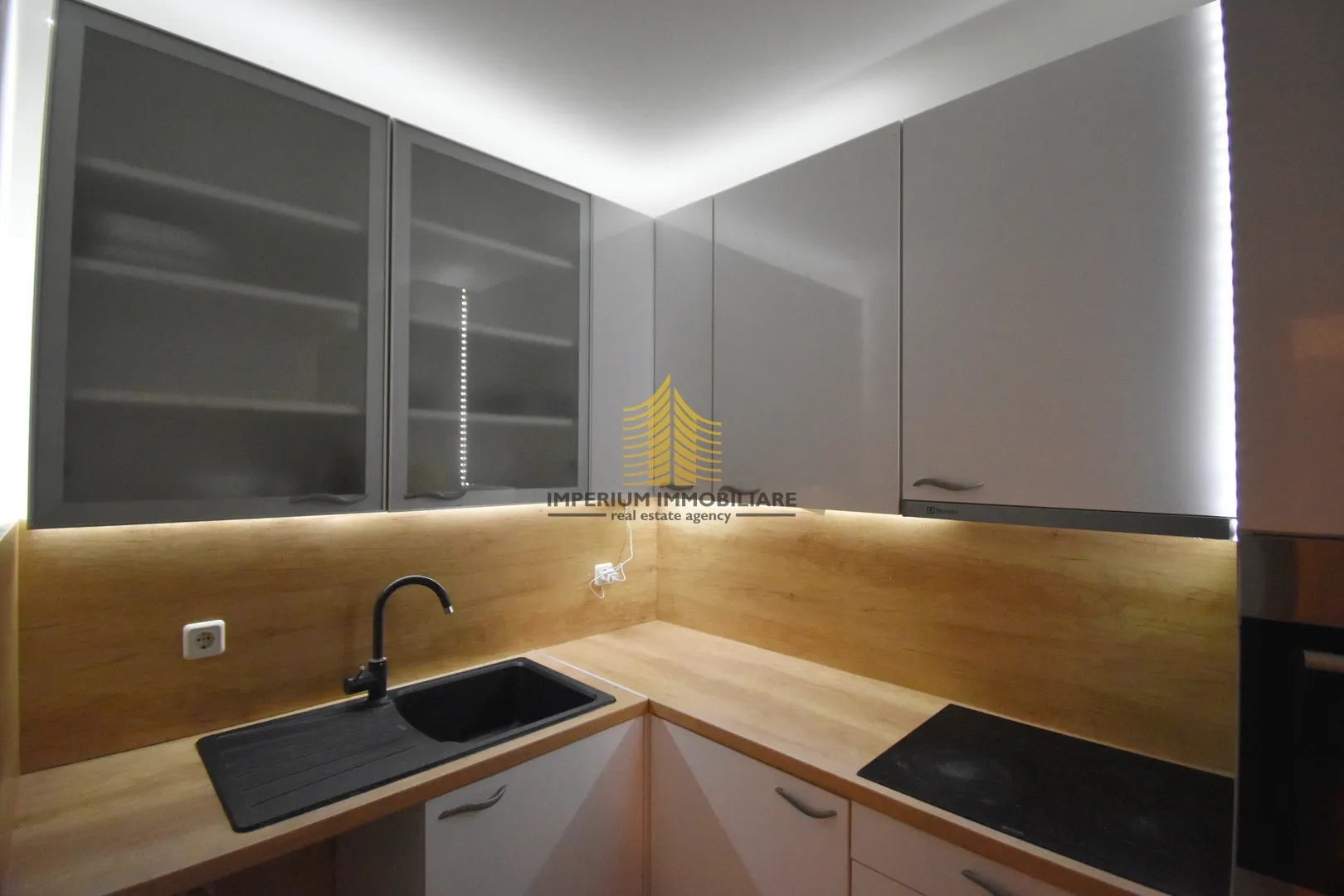 kuća, najam, podsljeme, šestine, 400m2, samostojeća - slika 28