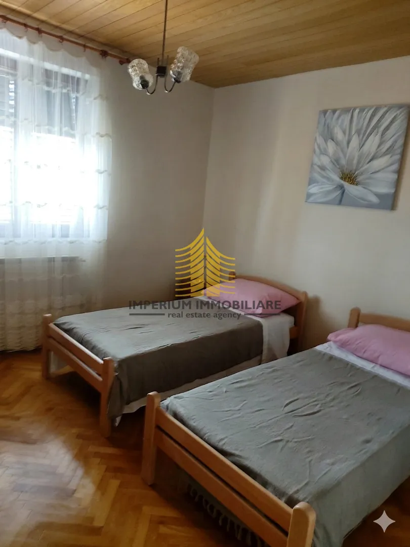 kuća, najam, seget donji, 180m2, samostojeća - slika 2
