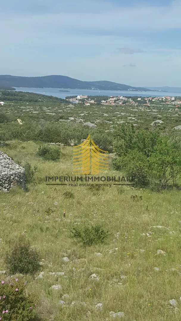 zemljište, prodaja, milna, 34000m2, poljoprivredna površina - slika 2