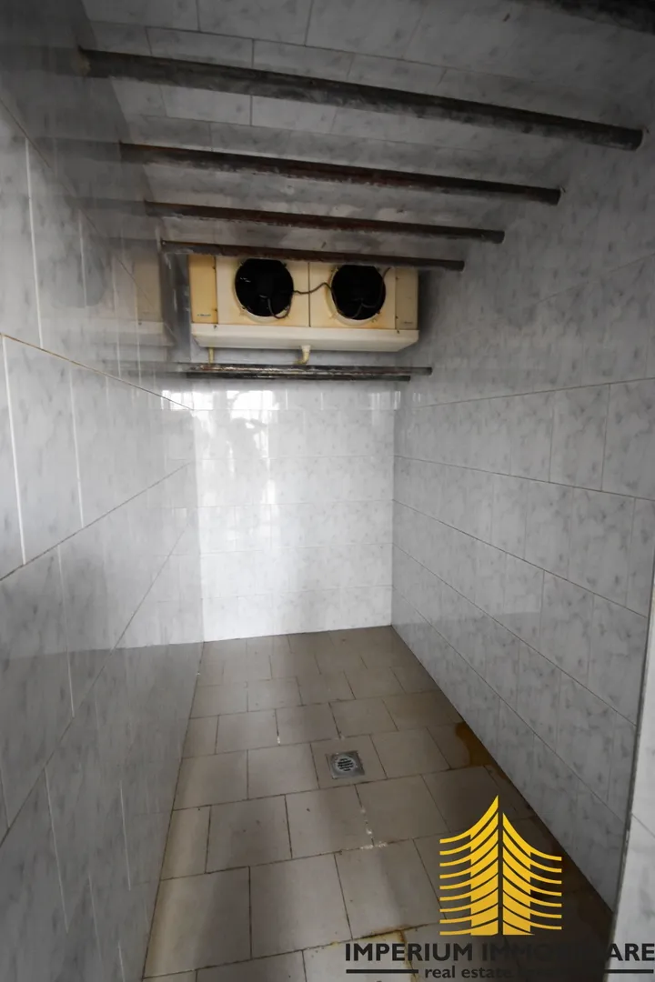 poslovni prostor: zaprešić (tržnica), 34 m2 - slika 2