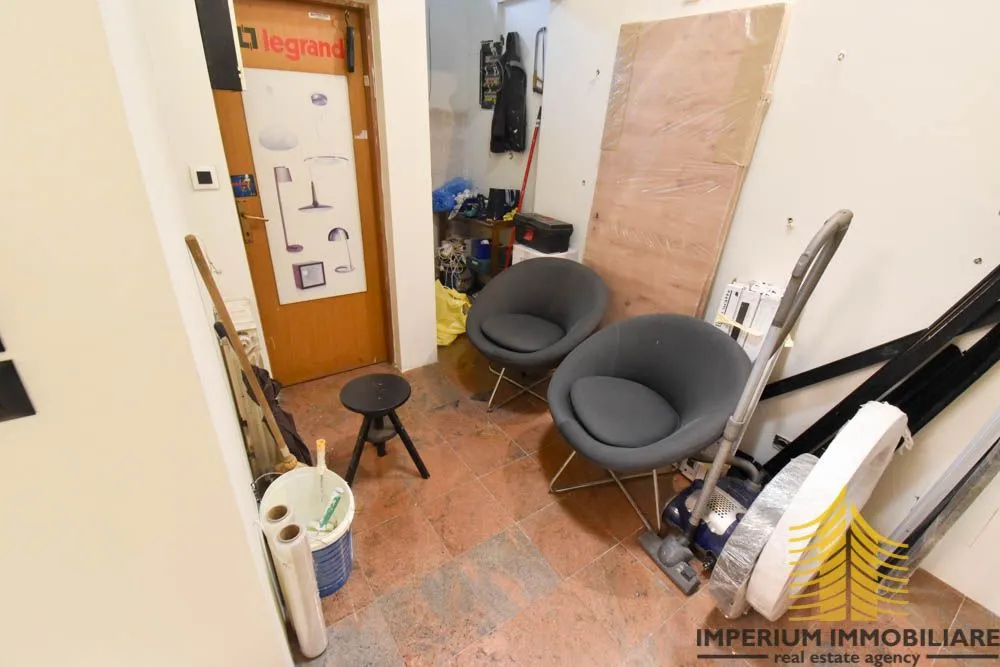 prodaja poslovnog prostora, 82 m2 , vrhunska pozicija - slika 5