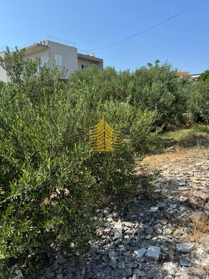 zemljište, prodaja, okrug, okrug gornji, 600m2, građevinsko - slika 7