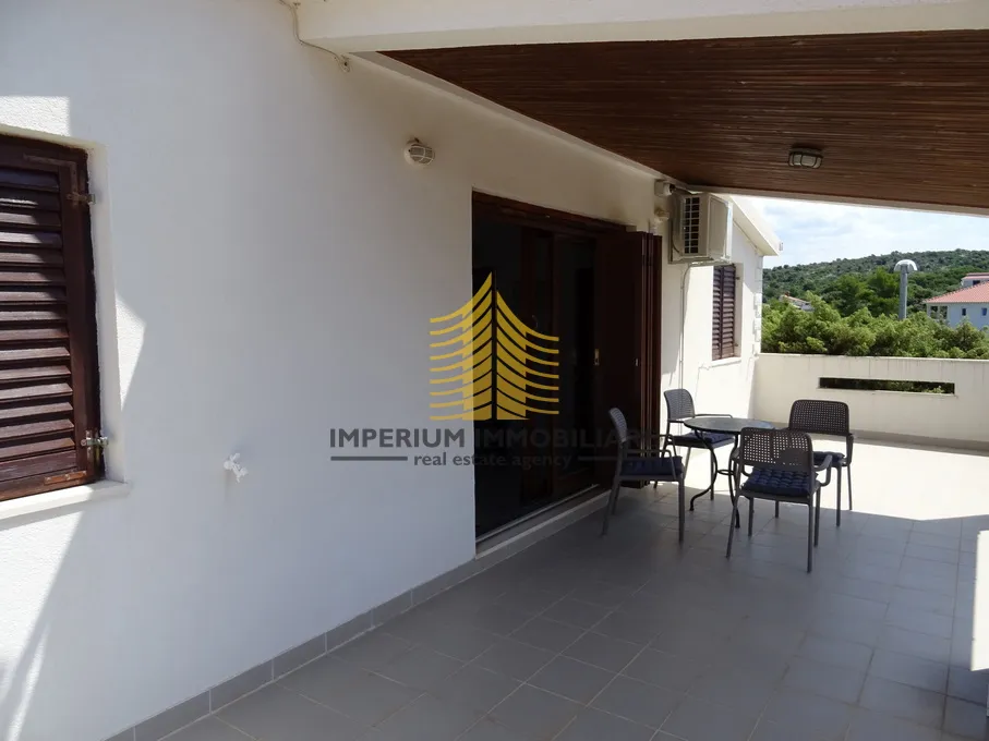 kuća, prodaja, rogoznica, 200m2, samostojeća - slika 30