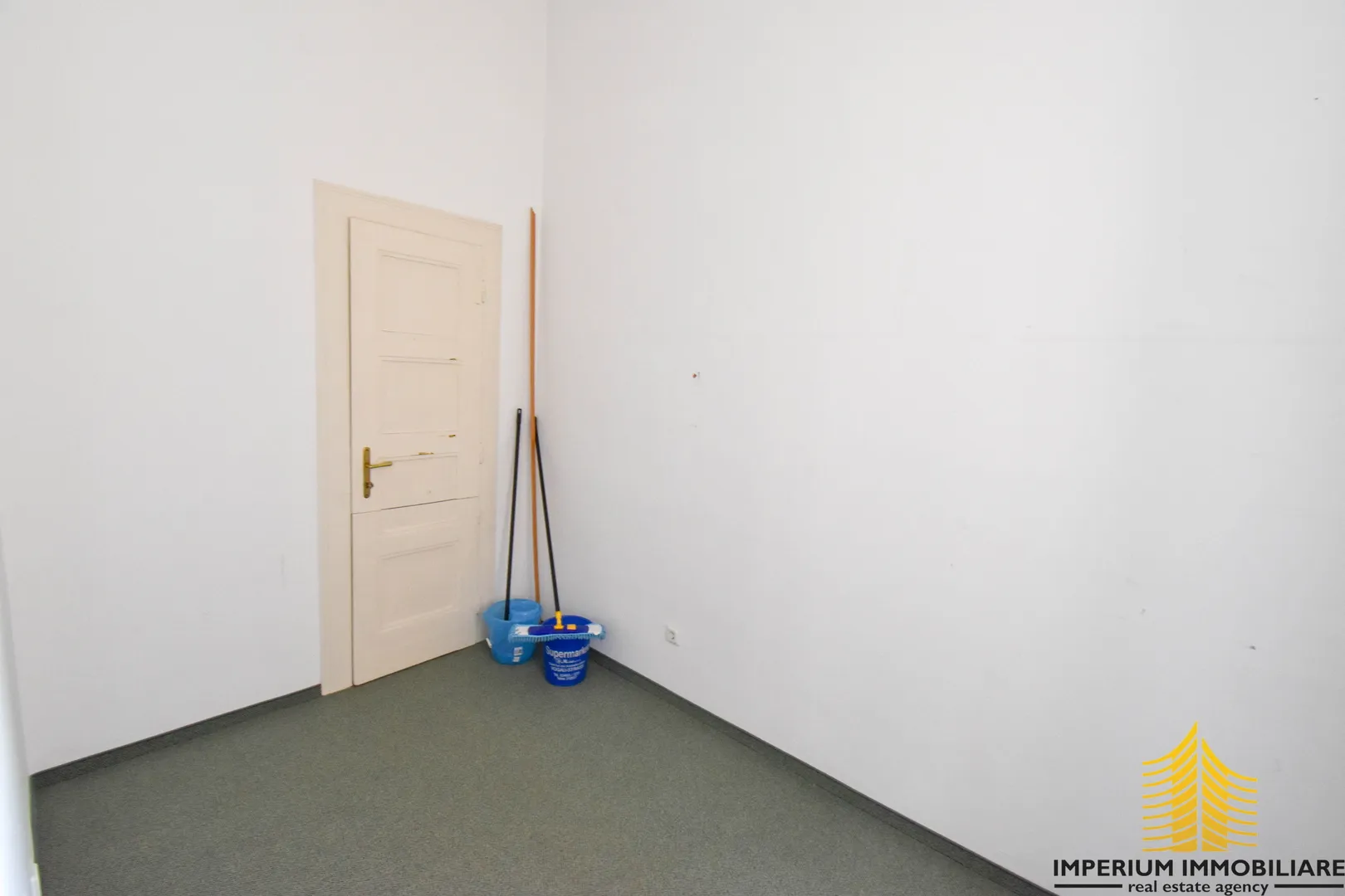 stan/ poslovni prostor u centru grada zagreba , 130m2 , iznajmljivanje - slika 17