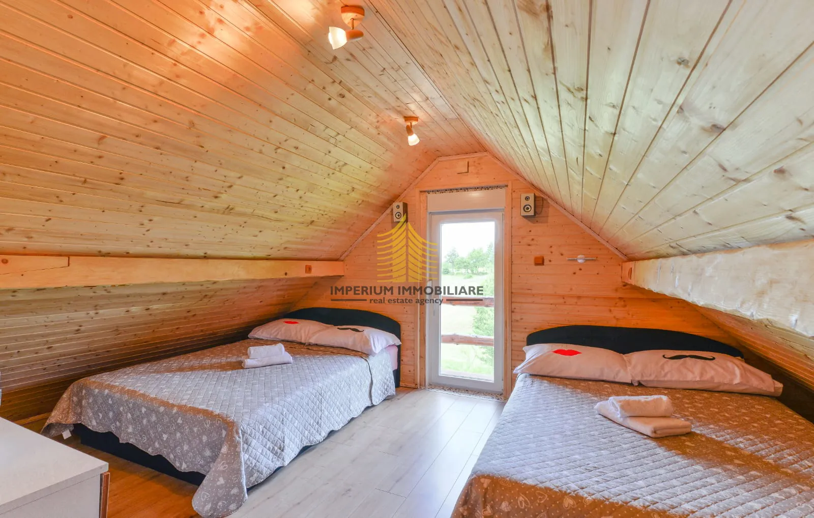 kuća, prodaja, gračac, 210m2, samostojeća - slika 17