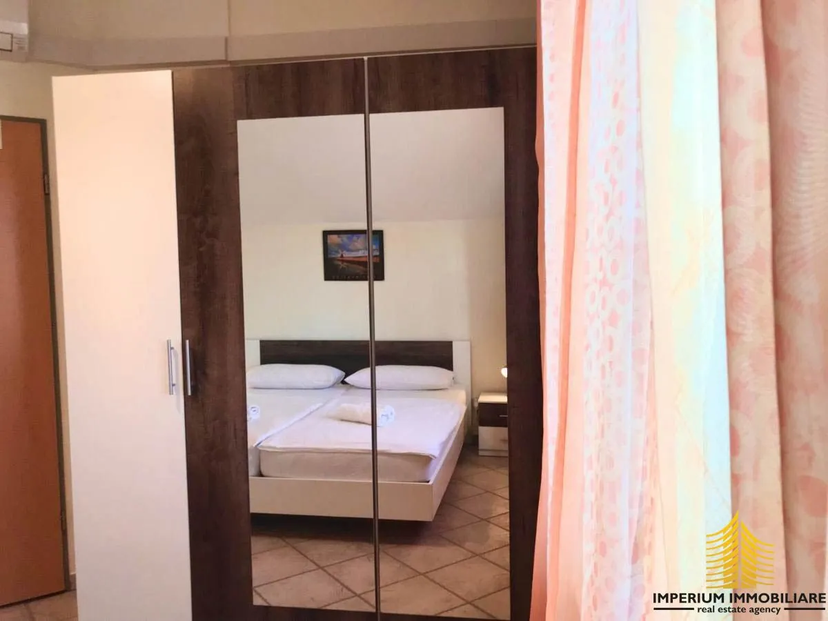 predivna apartmanska kuća - murter, jezera - slika 33
