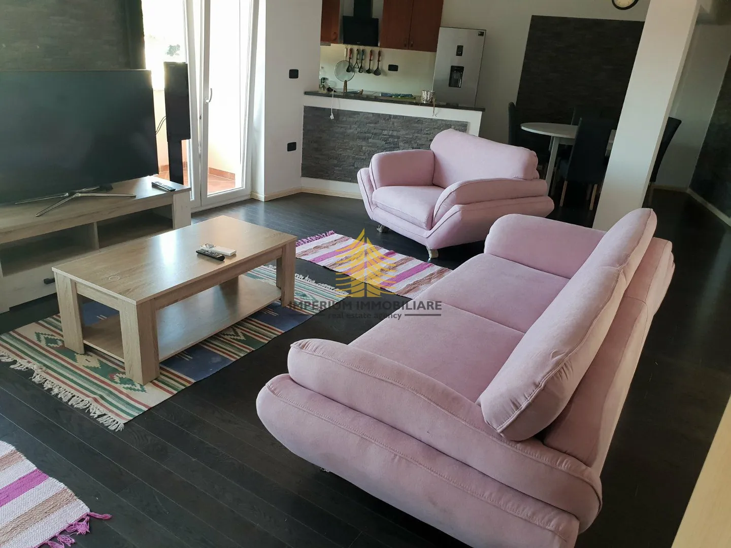 kuća, najam, pula, 110m2, u nizu - slika 2