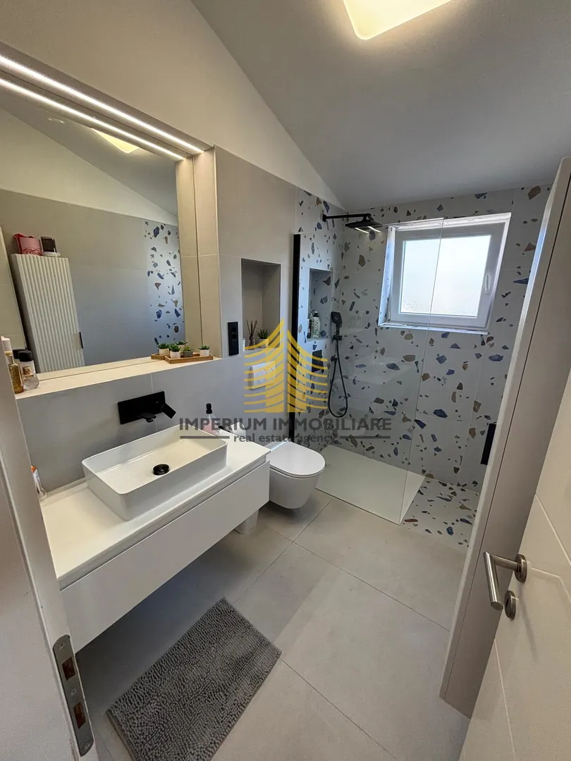 stan, prodaja, split, žnjan, 100m2, 3-sobni - slika 2