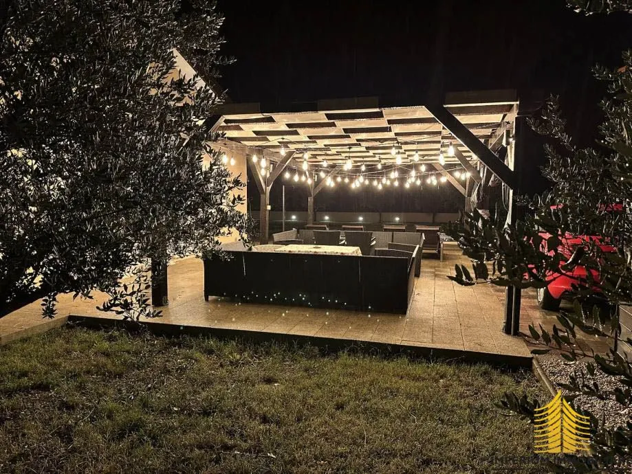 kuća: rovinj (120m2) + okućnica (1100m2) - slika 12
