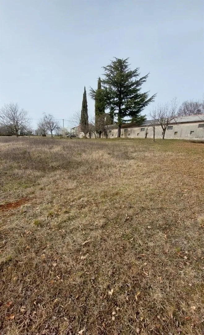 građevinsko zemljište - žminj , 2492m2 , prodaja - slika 1