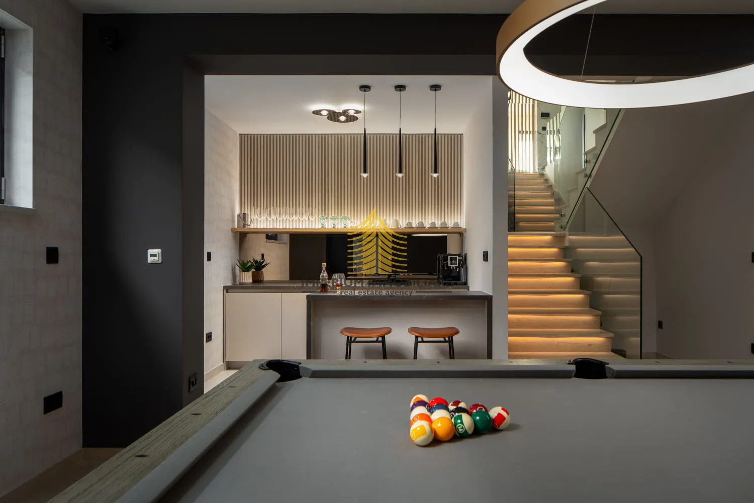 kuća, prodaja, podstrana, 300m2, vila - slika 34