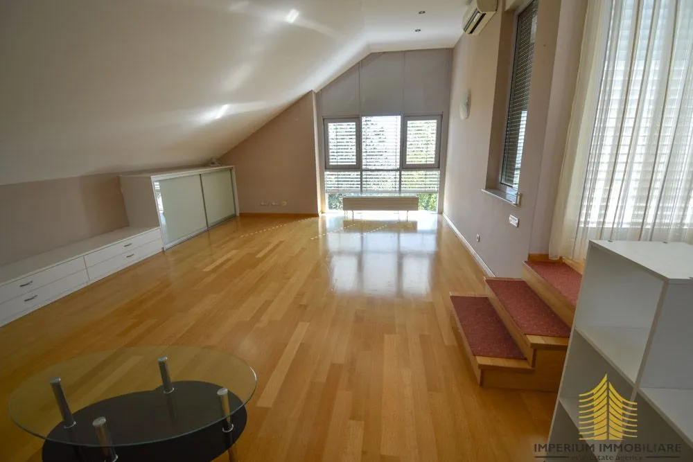 dvoetažan stan s garažom u urbanoj vili novije gradnje, sveti duh - slika 18