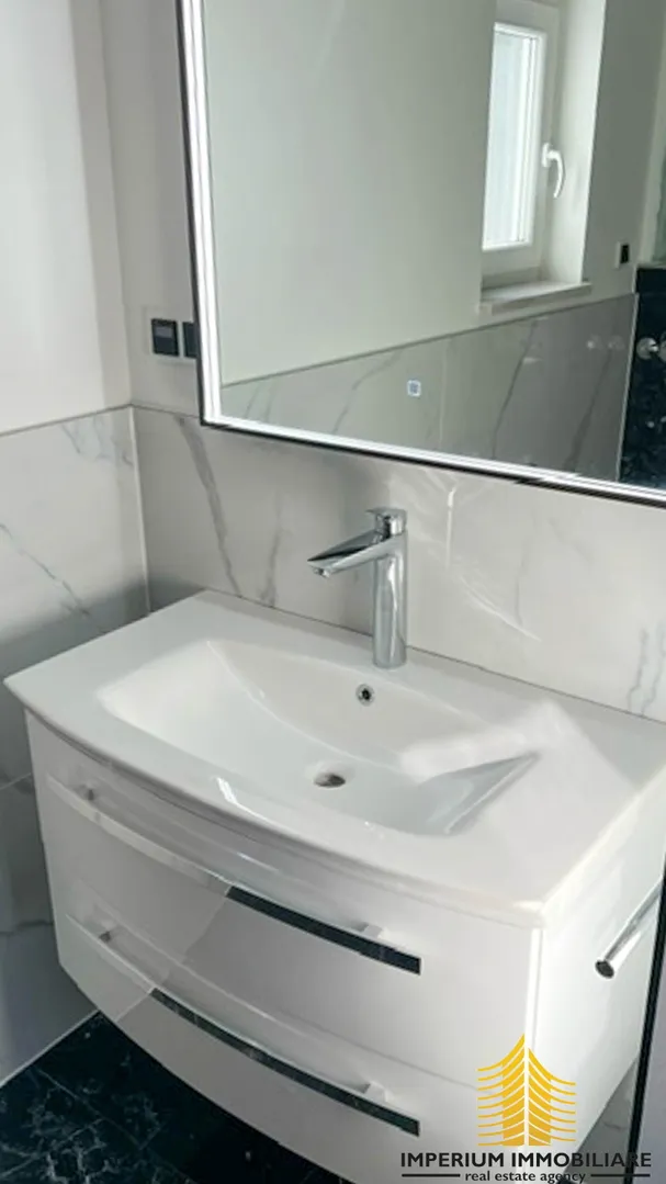 iznajmljuje se prekrasan stan u lučkom- 110m2 4-sobni - slika 6