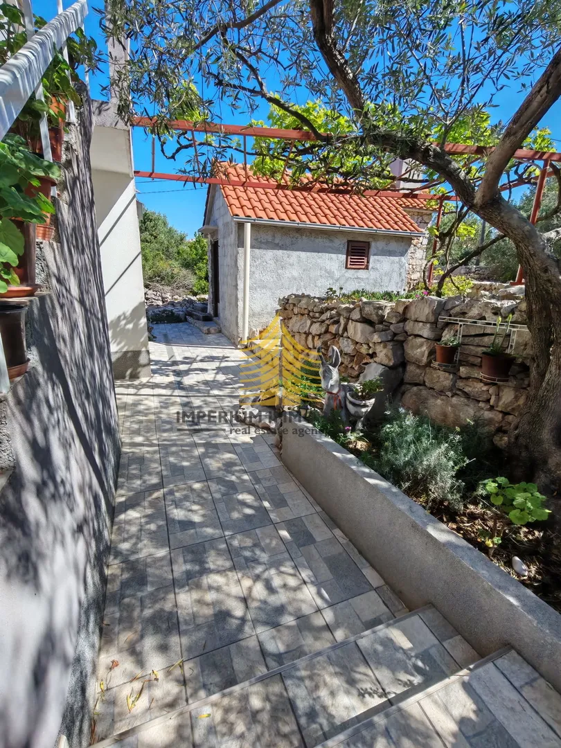 kuća, prodaja, drvenik mali, 130m2, samostojeća - slika 13