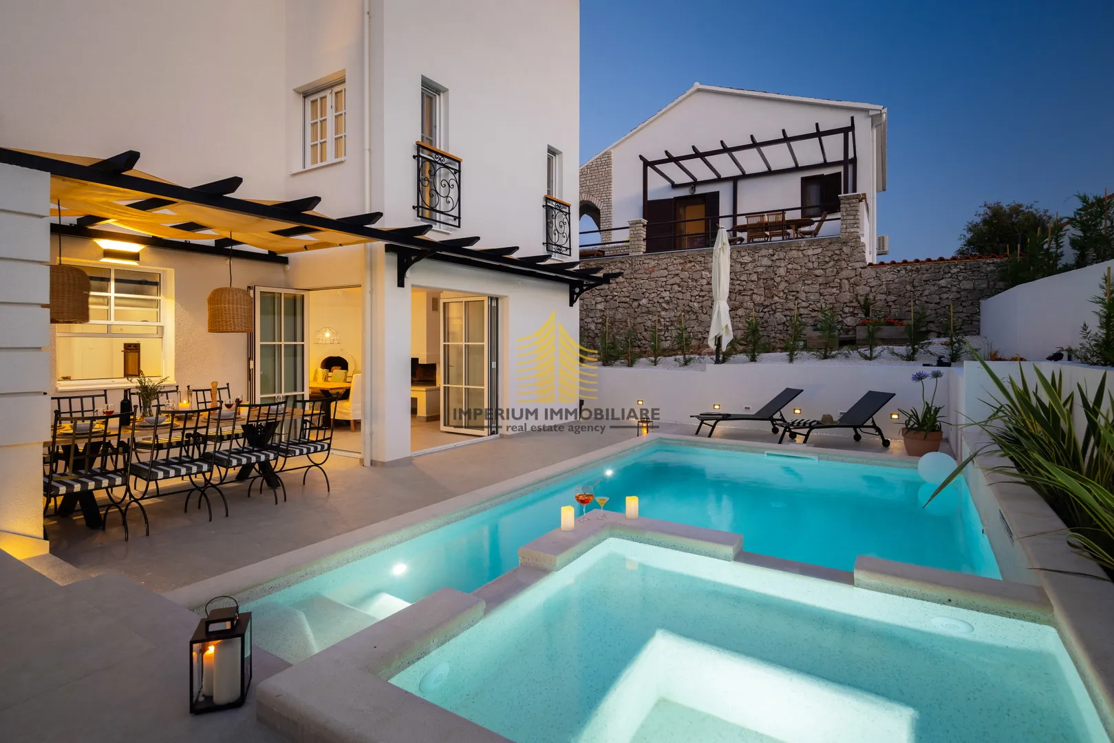 kuća, prodaja, rogoznica, ražanj, 407.32m2, vila - slika 14