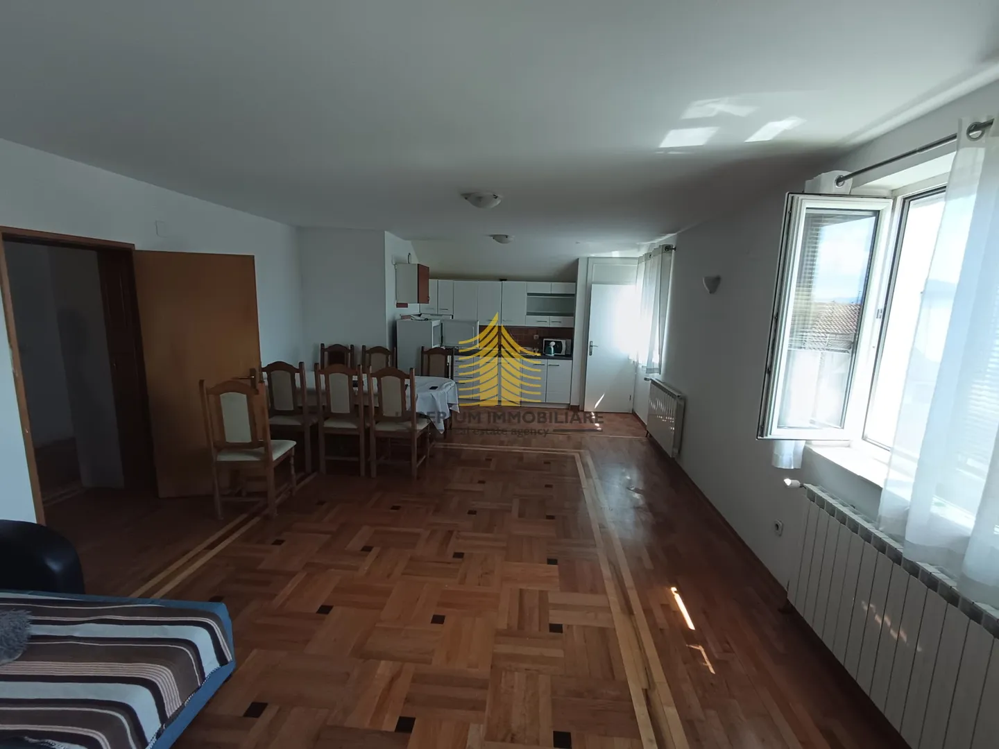 stan, najam, zaprešić, centar, 120m2, 5+ više soba - slika 2