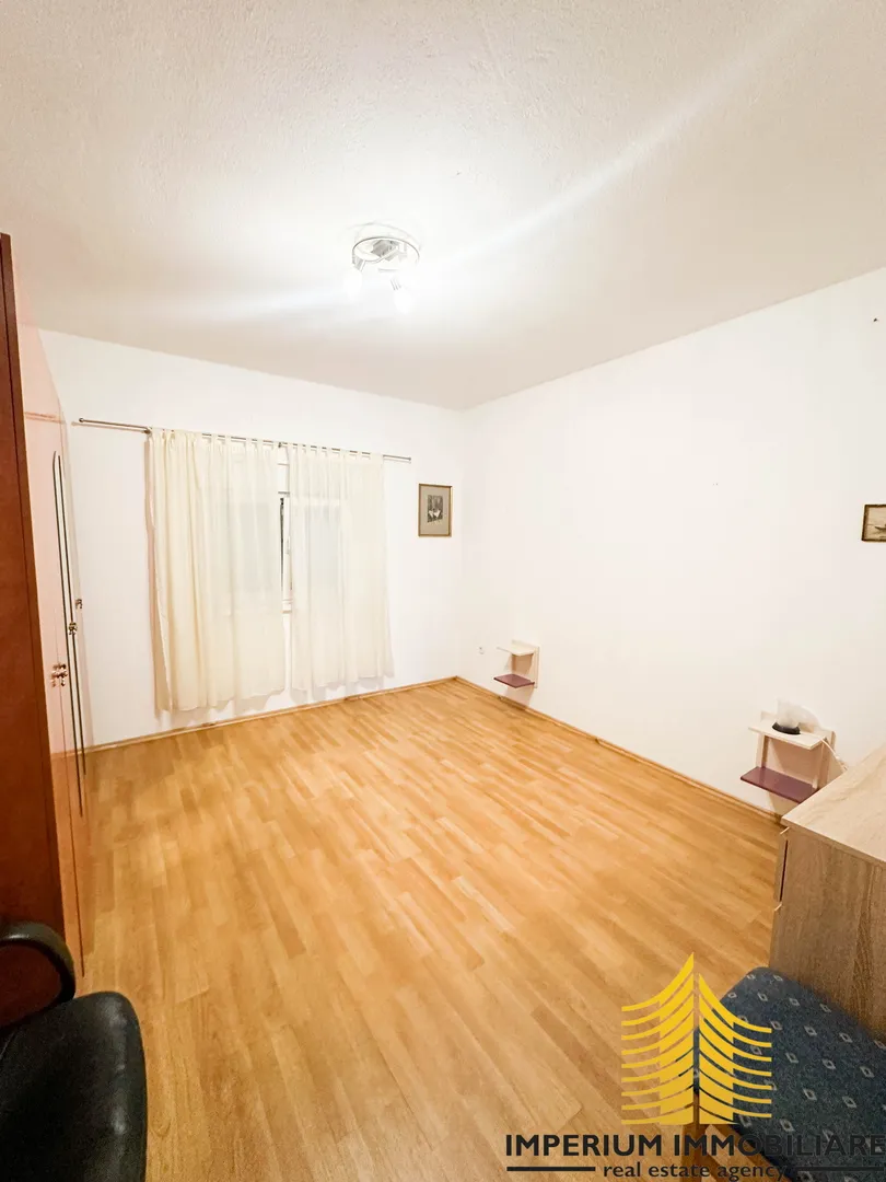 prekrasan stan s potkrovljem u kaštel sućurcu, uz more - slika 17
