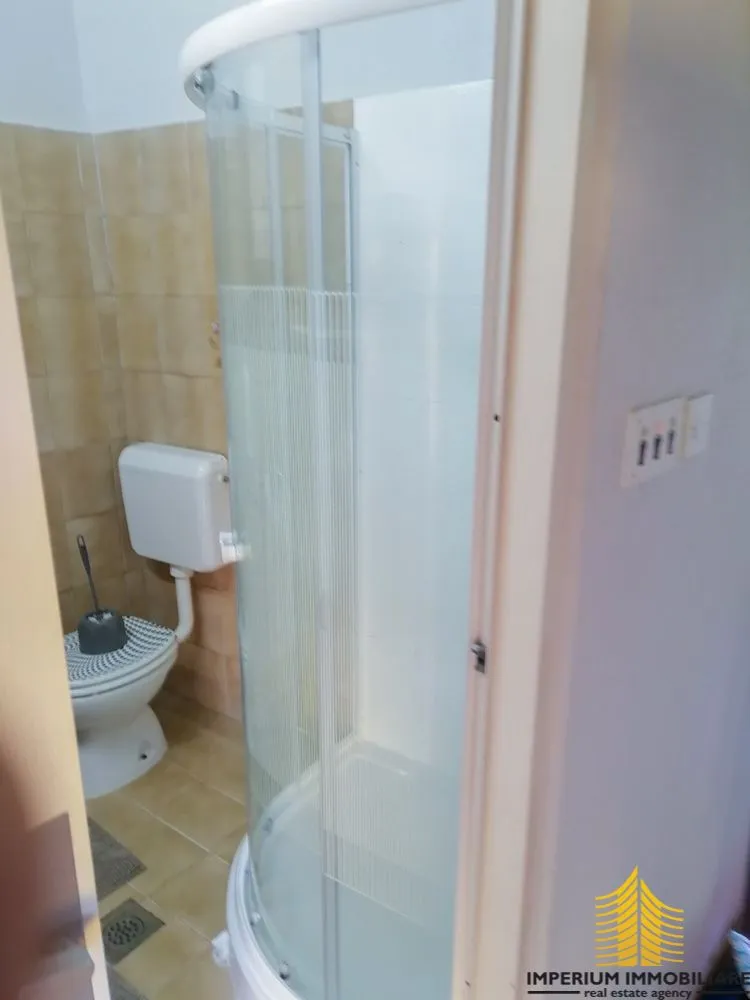 kuća 66m2, štala 48 m2, dvorište 144 m2, buje - triban - slika 8