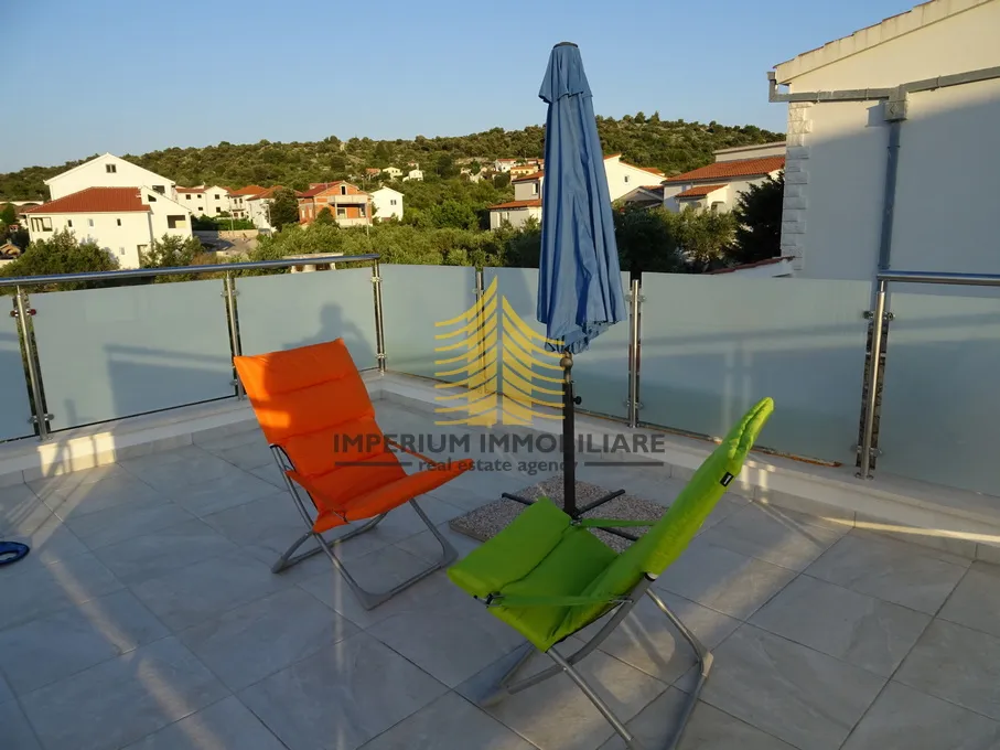 kuća, prodaja, rogoznica, 200m2, samostojeća - slika 23