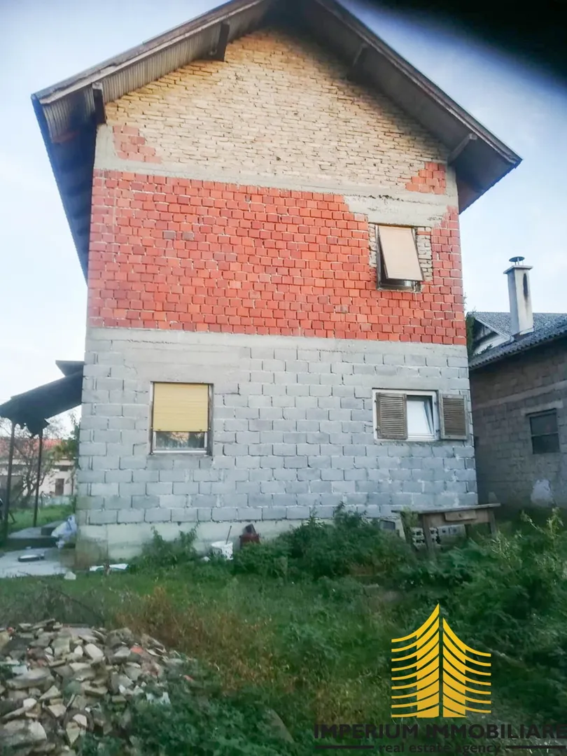 Kuća s dvorištem i voćnjakom, 1190 m2, Kupinečki Kraljevec, prodaja - Kupinečki Kraljevec, Zagreb