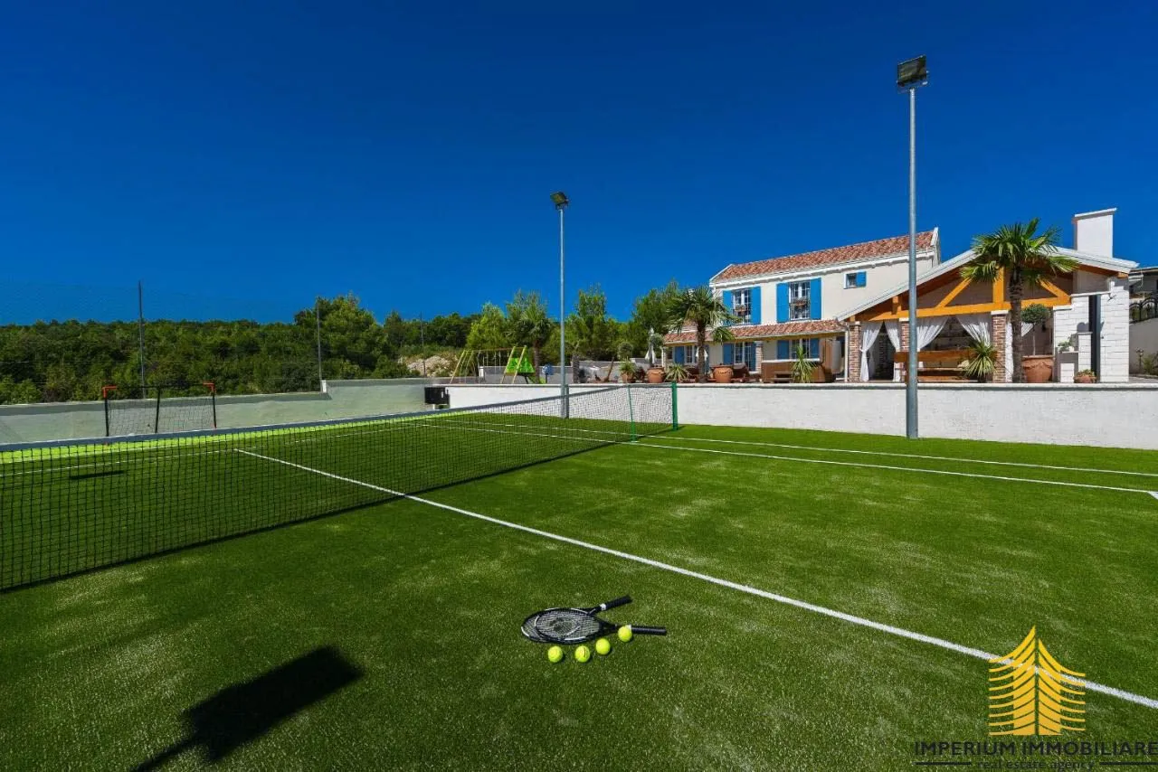 luxury villa with swimming pool and tennis court, pridraga, croatia - slika 32