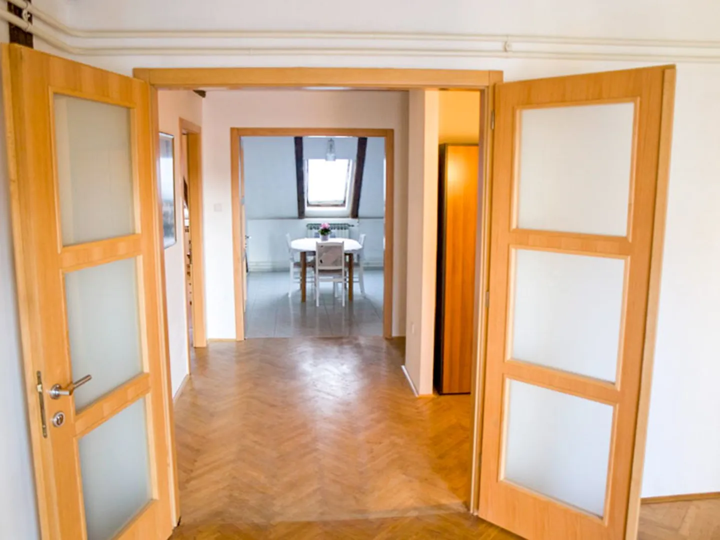 stan: zagreb (donji grad), 190.00 m2 (prodaja) - slika 2