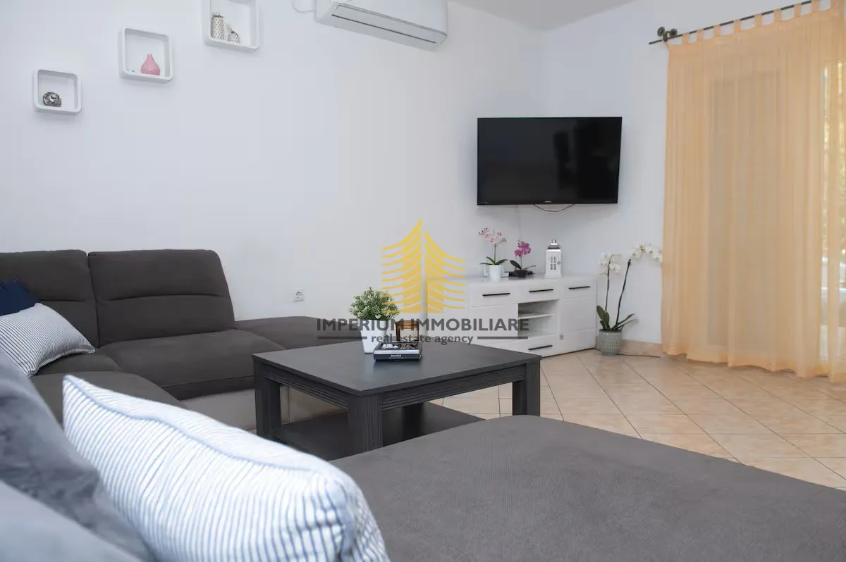 kuća, prodaja, podstrana, 150m2, dvojna - slika 2