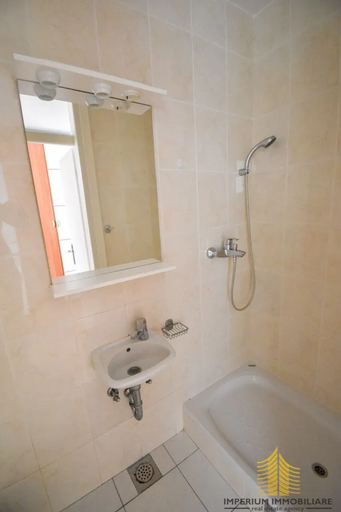 stan: zagreb (mlinovi), 118.00 m2 + terasa 22m2 i 2 parkirna mjesta - slika 23
