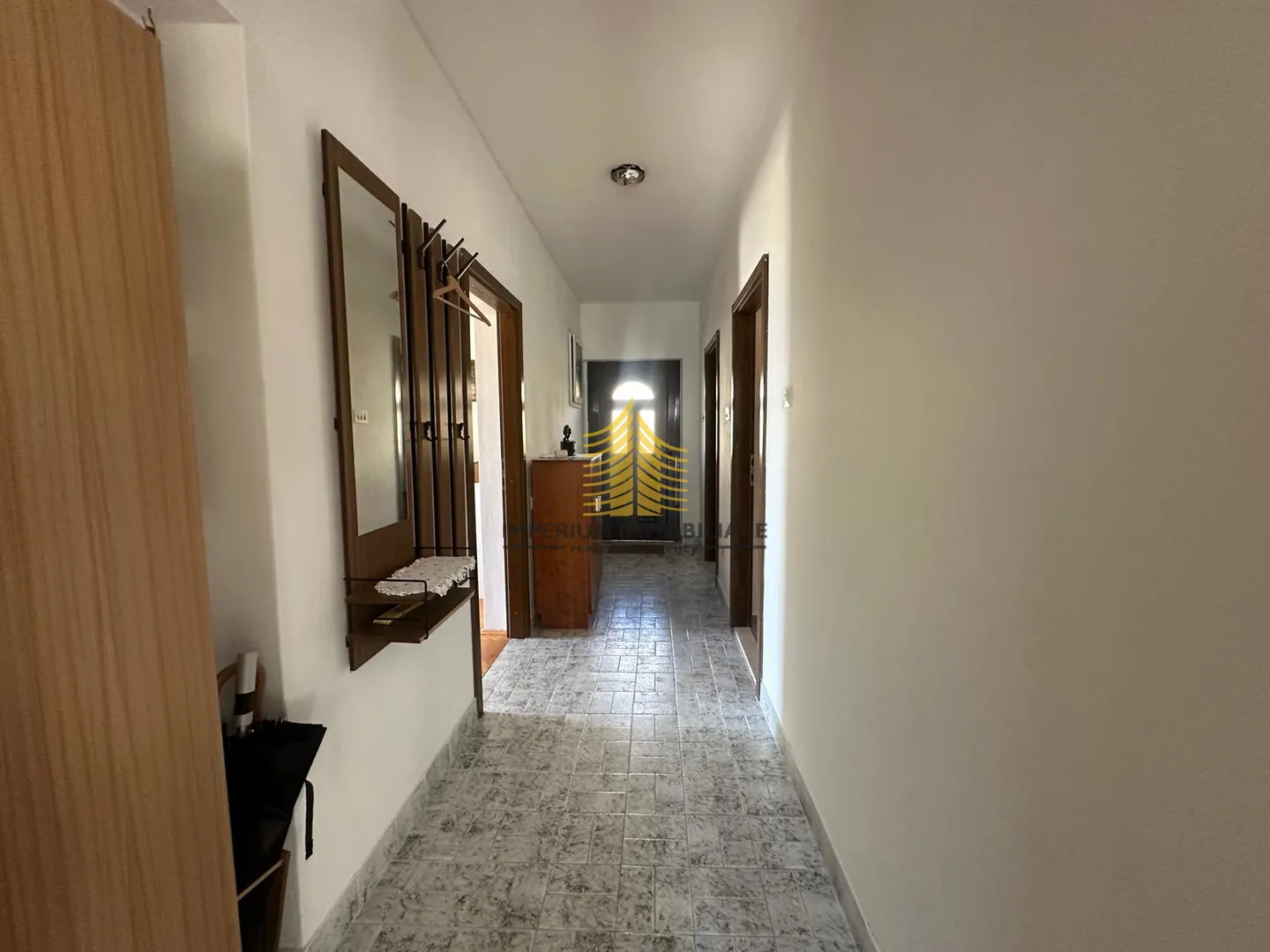 kuća, prodaja, okrug, okrug gornji, 120m2, samostojeća - slika 9
